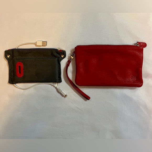 HANDBAG BUTLER Mighty Purse Red Leather Wristlet iPhone Charge On The Go - Picture 5 of 6